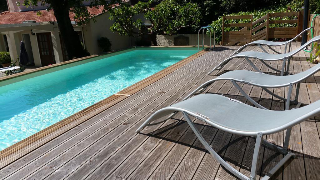 Le Clos Du Loup لا كول سور لو المظهر الخارجي الصورة