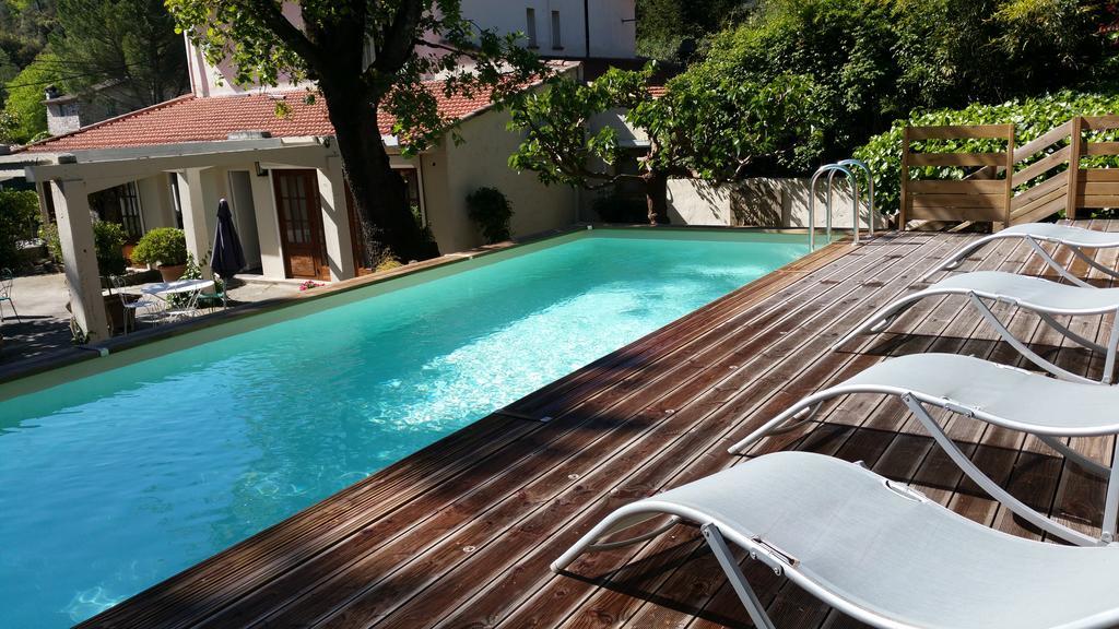 Le Clos Du Loup لا كول سور لو المظهر الخارجي الصورة